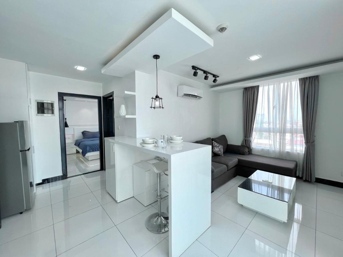 Pth Residence Phnom Penh Luaran gambar