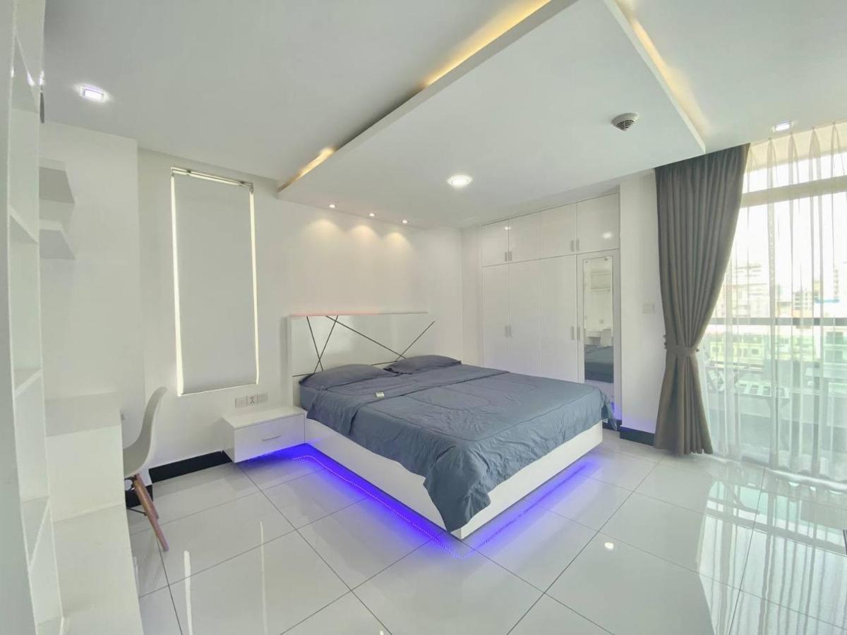 Pth Residence Phnom Penh Luaran gambar