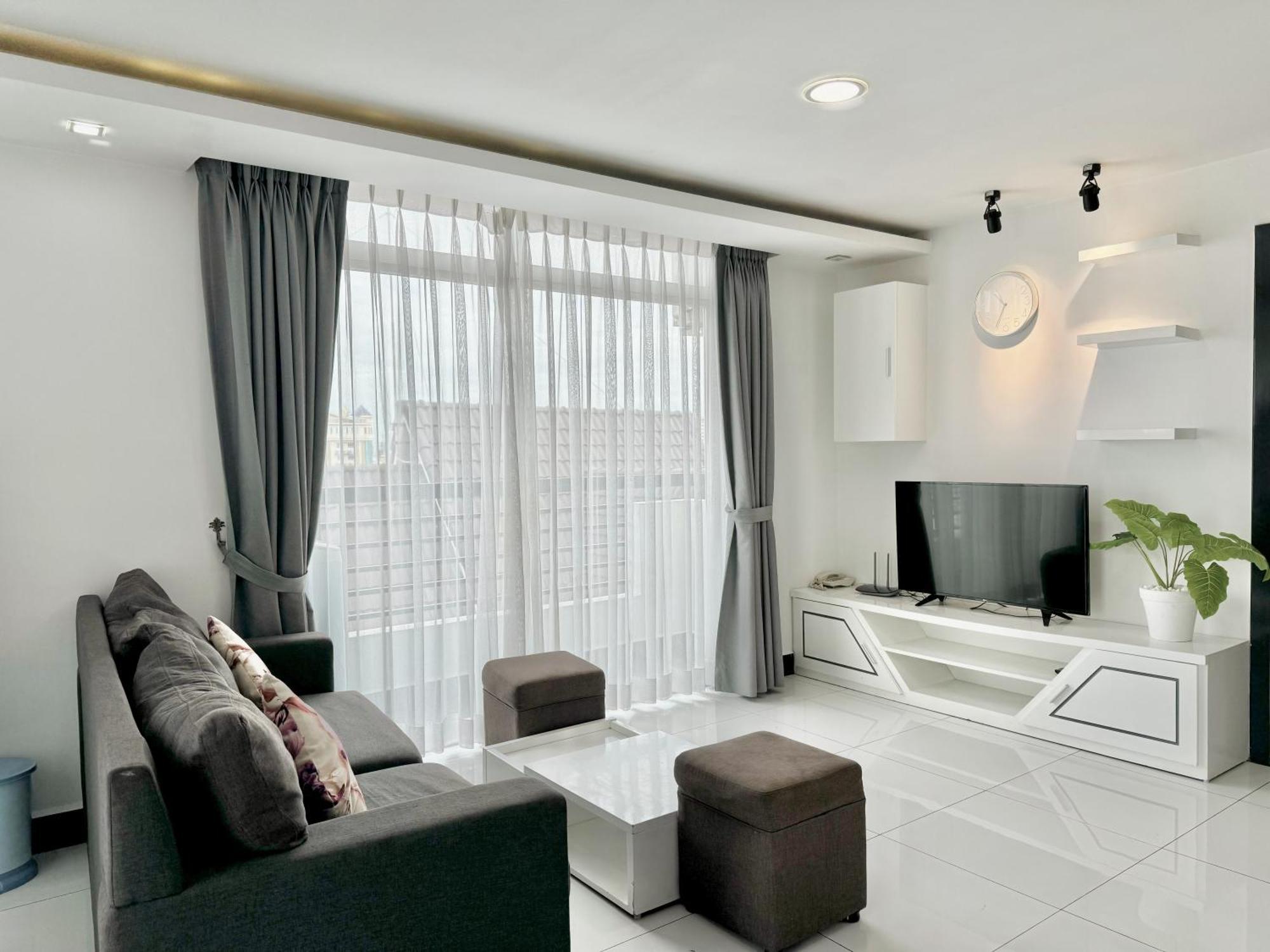 Pth Residence Phnom Penh Luaran gambar